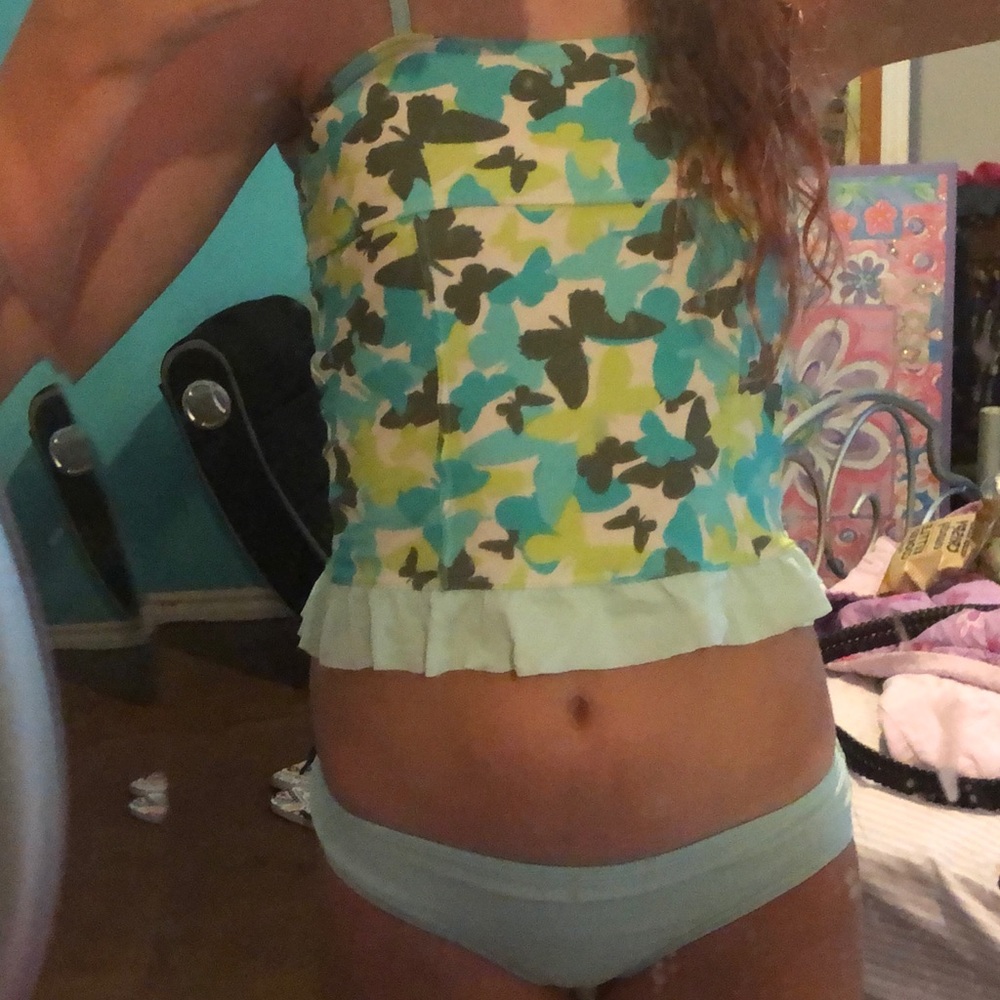 A 2 piece bathing suite